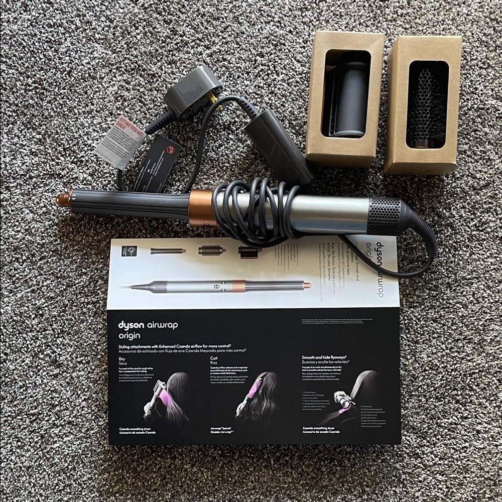Dyson Airwrap Origin in Black and Copper